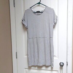 IMNYC white and black stripes lines dress shirt sleeve stretchy